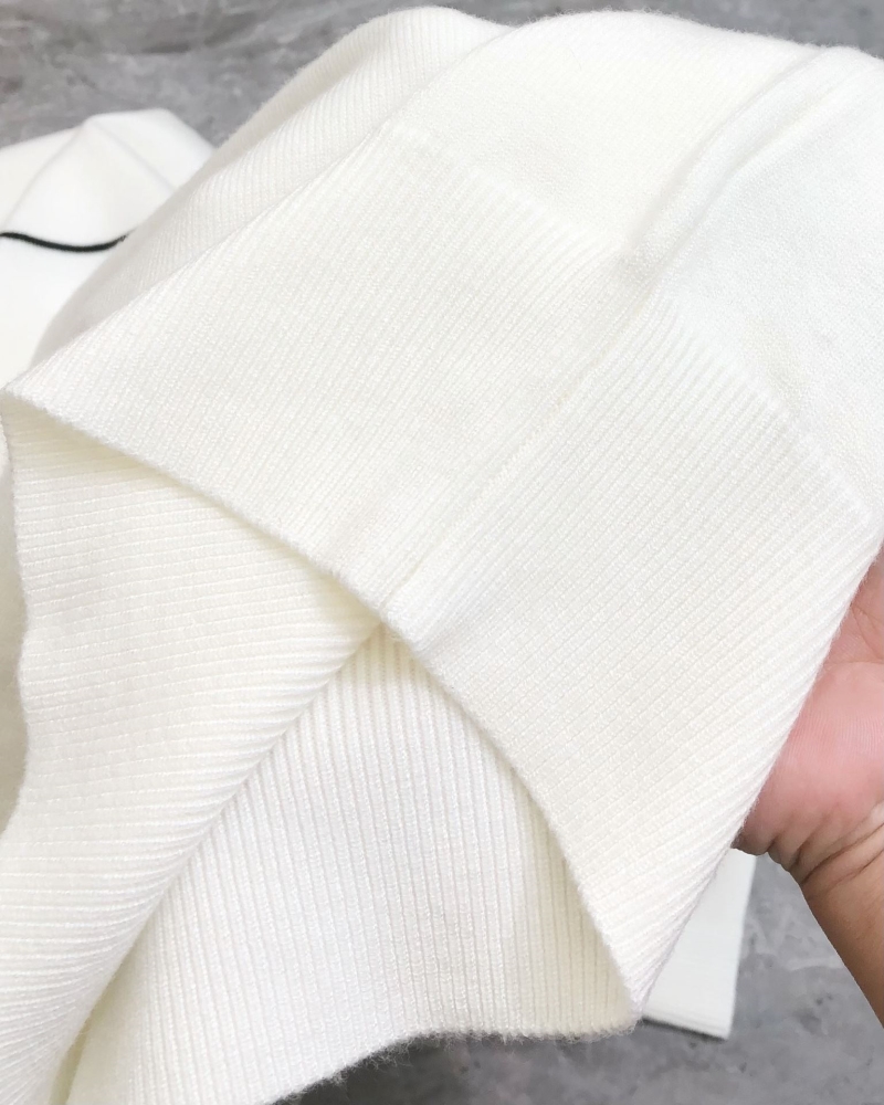 chr1st1an D10r sweaters